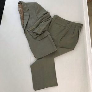 Ralph Lauren Man’s Suit